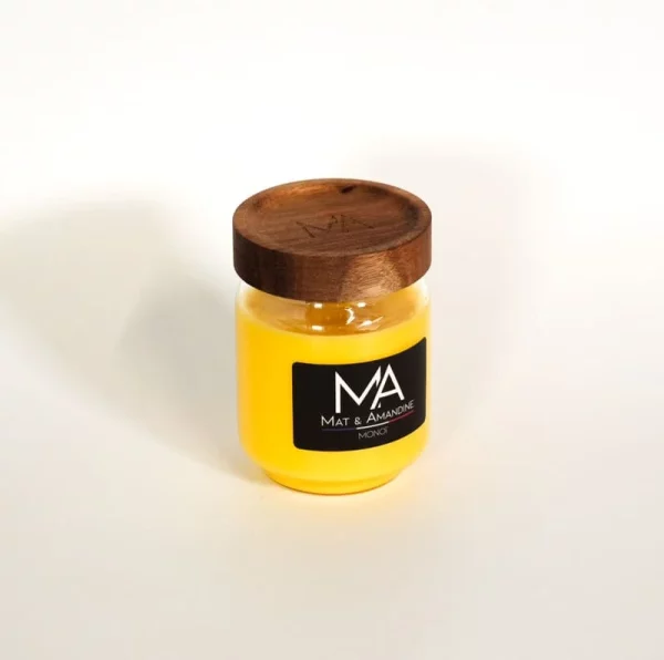 MONOÏ - Bougie parfumée - Mat & Amandine – Image 4